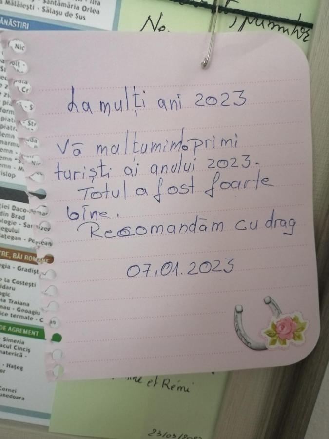 Amigohd² Apartman Vajdahunyad Kültér fotó